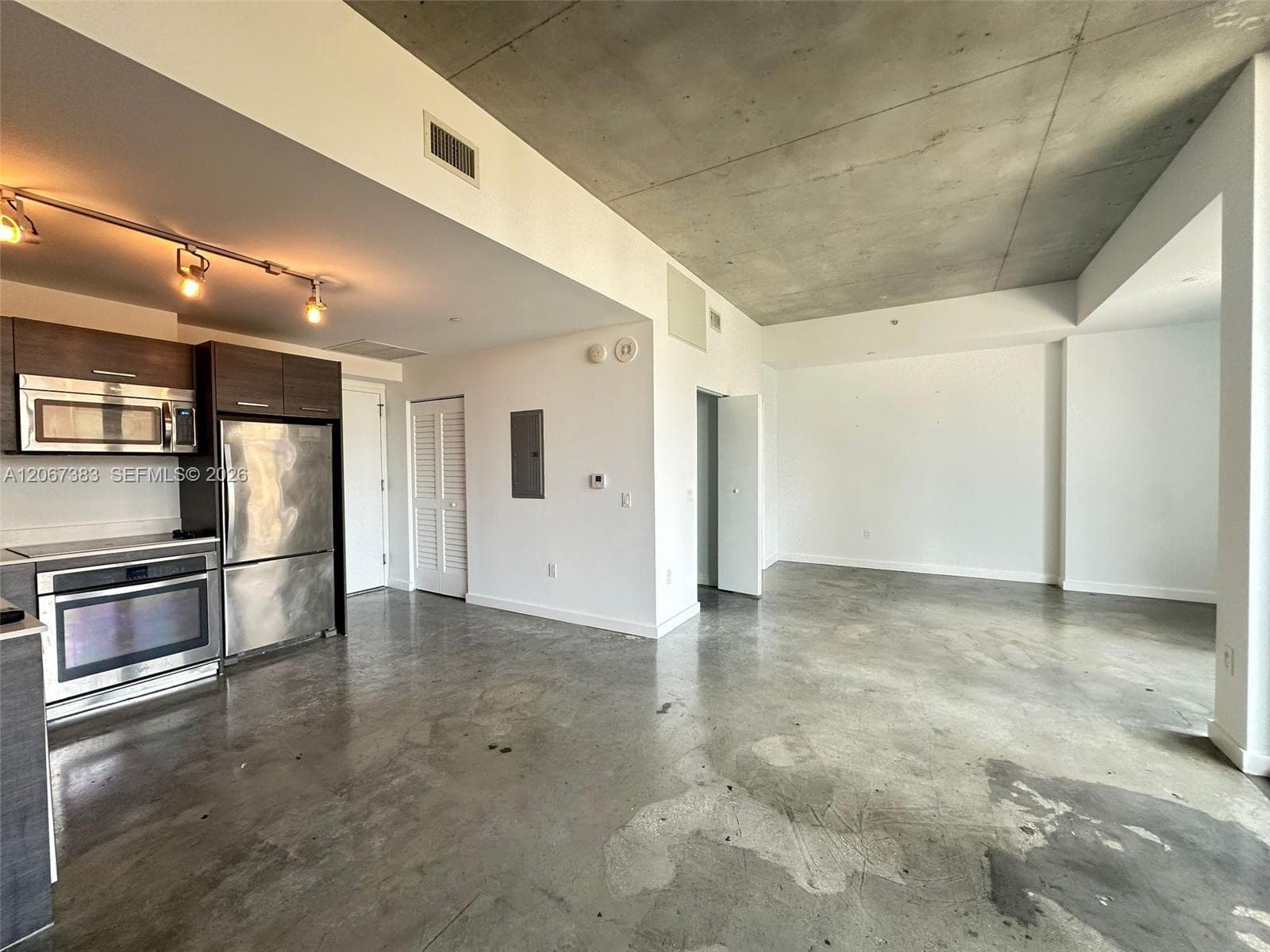 151 SE 1st St # 1505, Miami, FL 33131