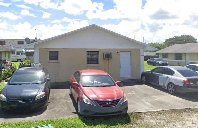 2416 NW 79th Ter # 2418, Miami, FL 33147