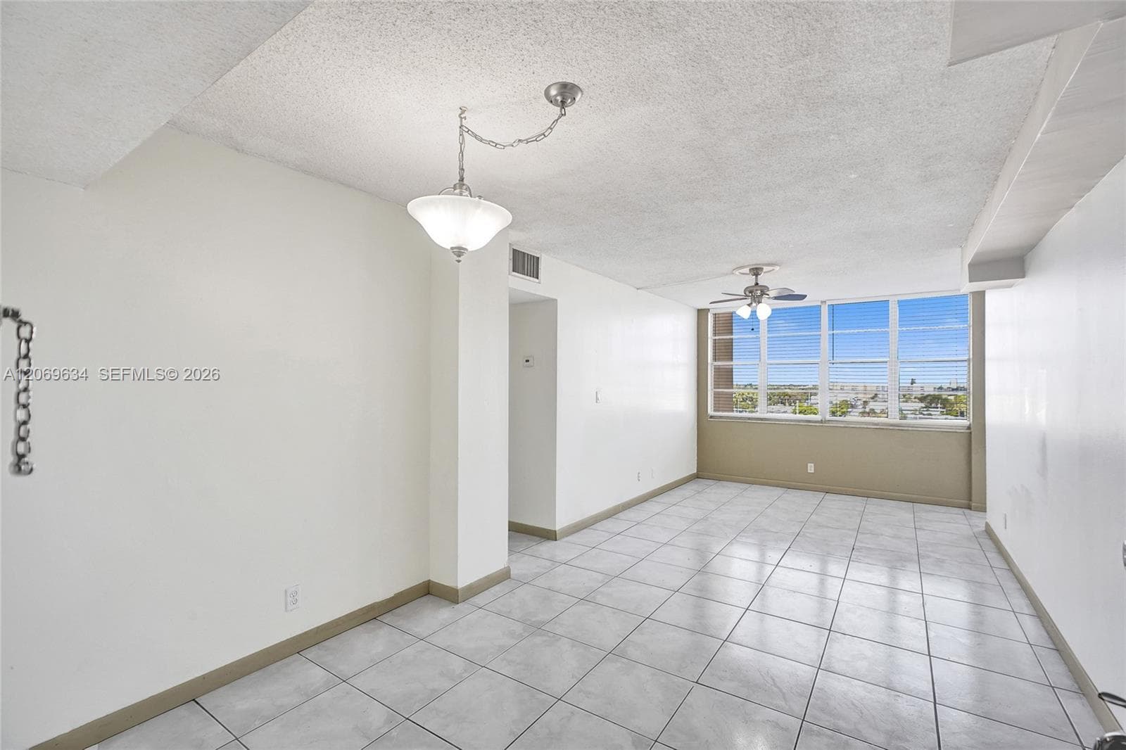 2025 NE 164th St # 710, North Miami Beach FL 33162