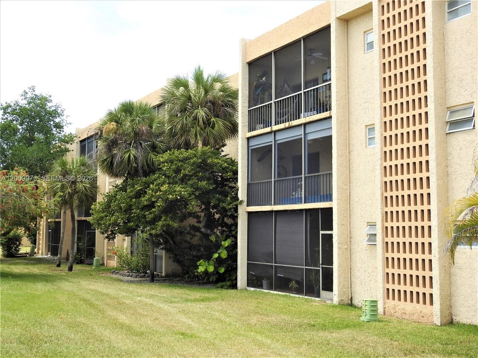 8401 SW 107th Ave # 211E, Miami, FL 33173