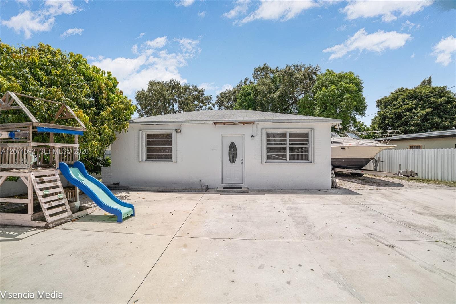 1442 NW 113th Ter, Miami FL 33167