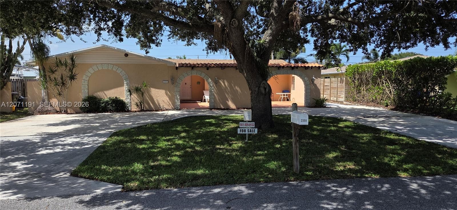 2359 N Wallen Dr, Palm Beach Gardens FL 33410