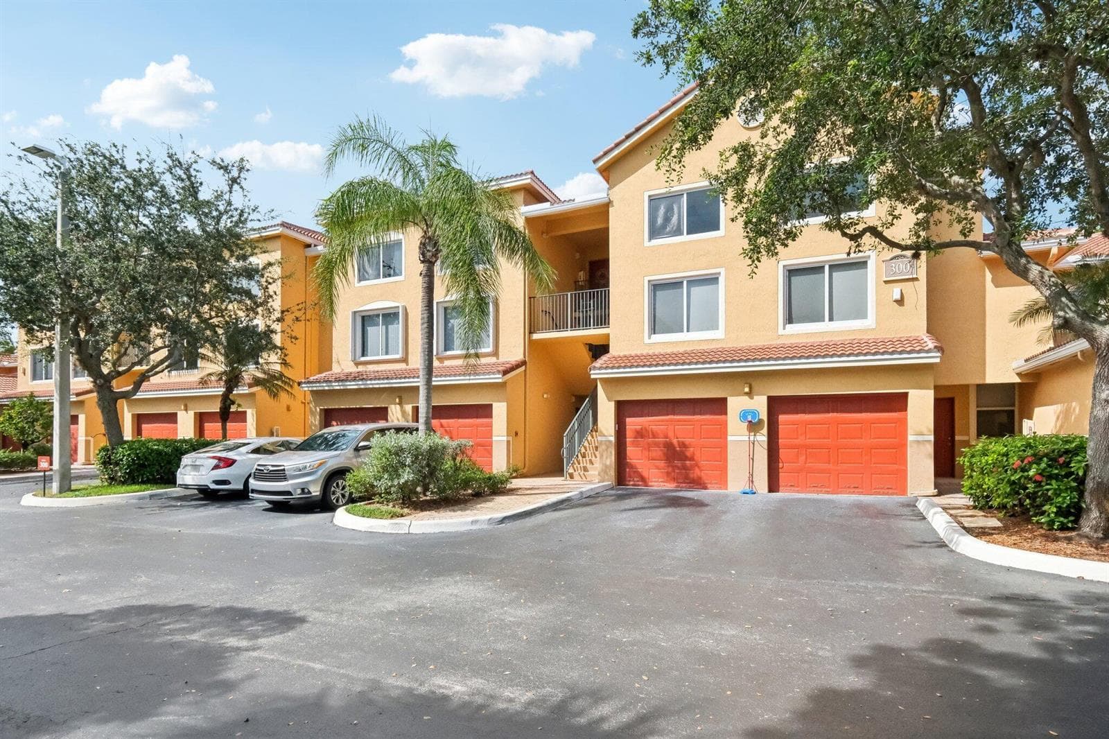 300 Scotia Drive # 304, Hypoluxo FL 33462