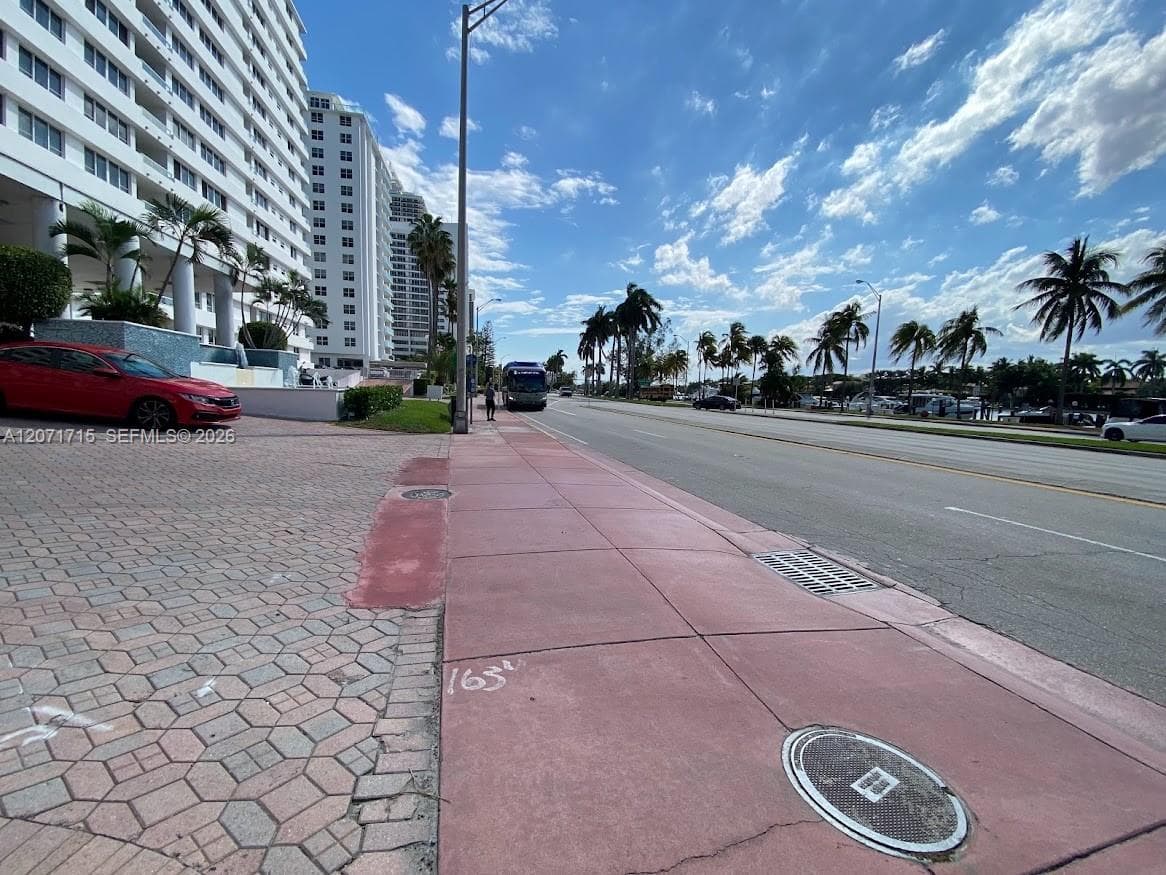 5005 Collins Ave # 722, Miami Beach FL 33140