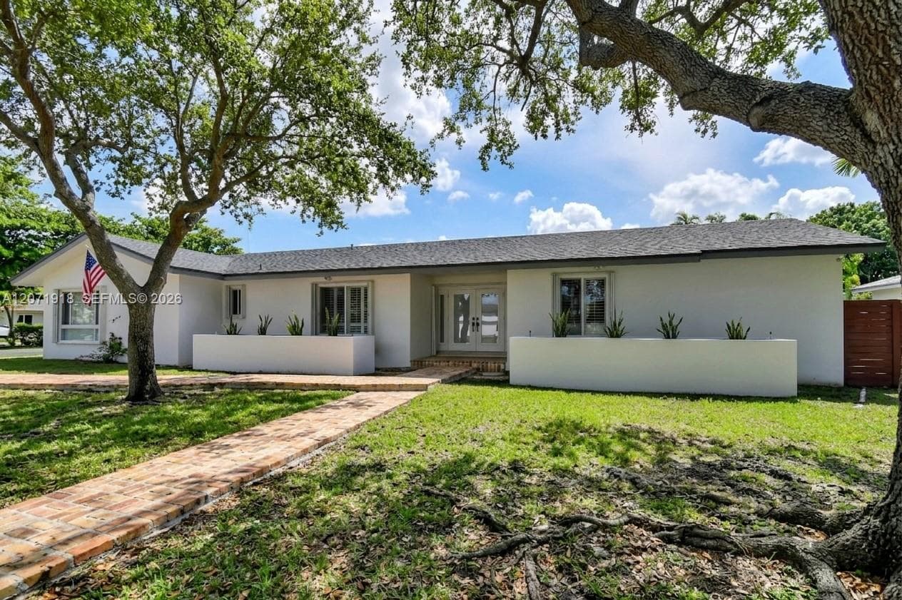 13241 SW 104th Ave, Miami FL 33176