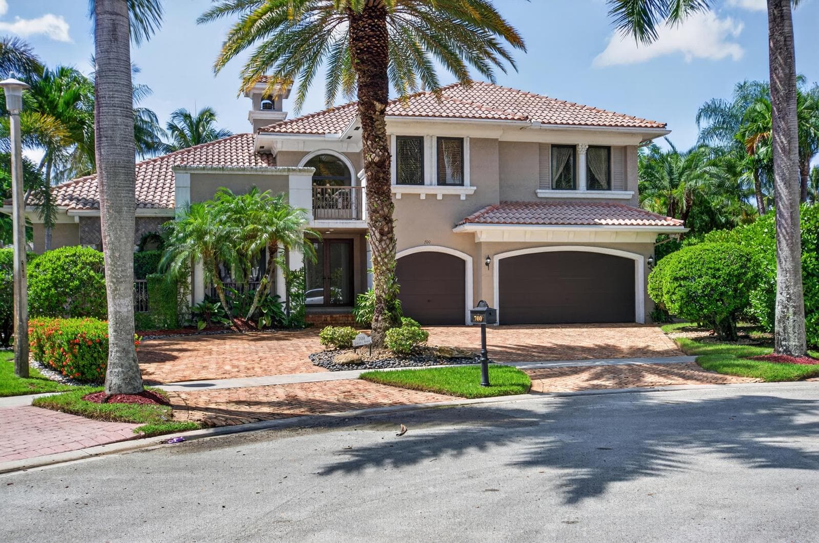 700 Cardinal Street, Plantation FL 33324