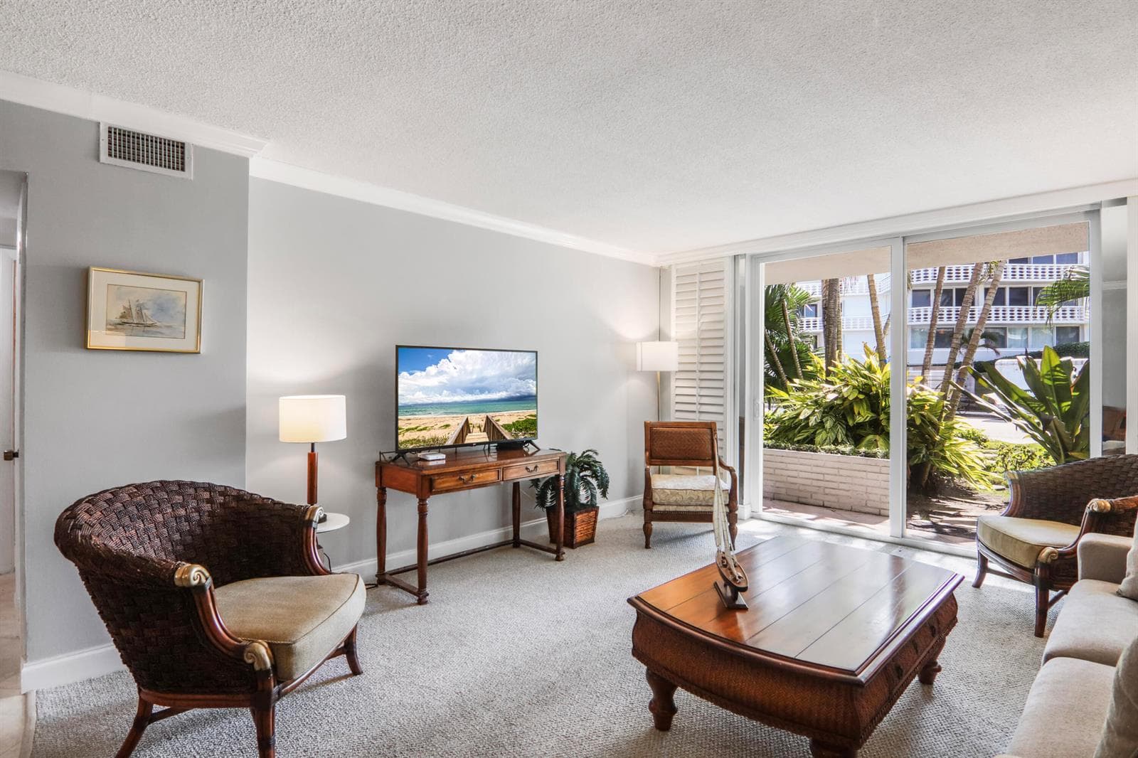 139 SUNRISE Avenue # 101, Palm Beach FL 33480