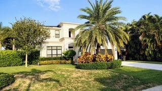 512 LAKE Drive, Delray Beach FL 33444