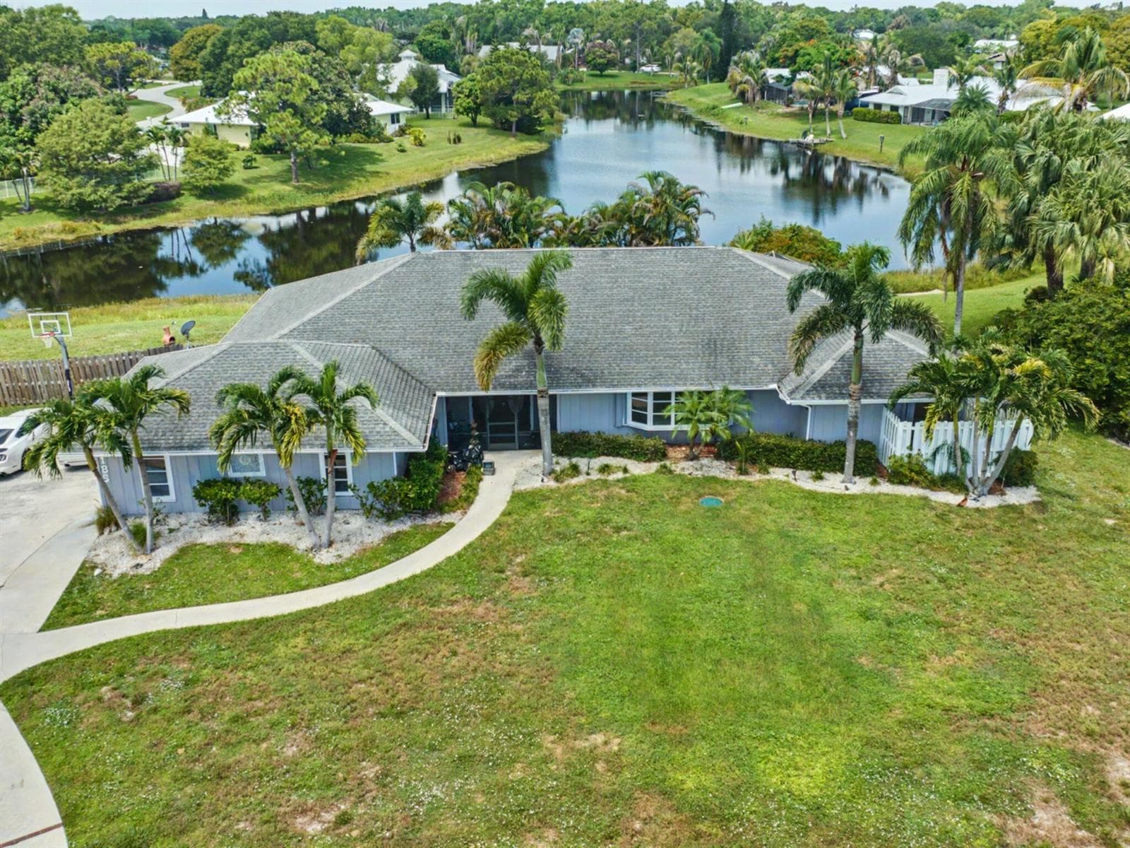 2185 NE Ocapi Court, Jensen Beach FL 34957