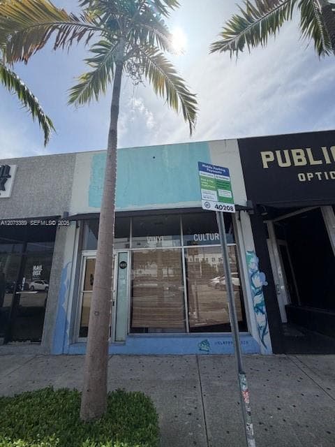 535 SW 12th Ave, Miami FL 33130