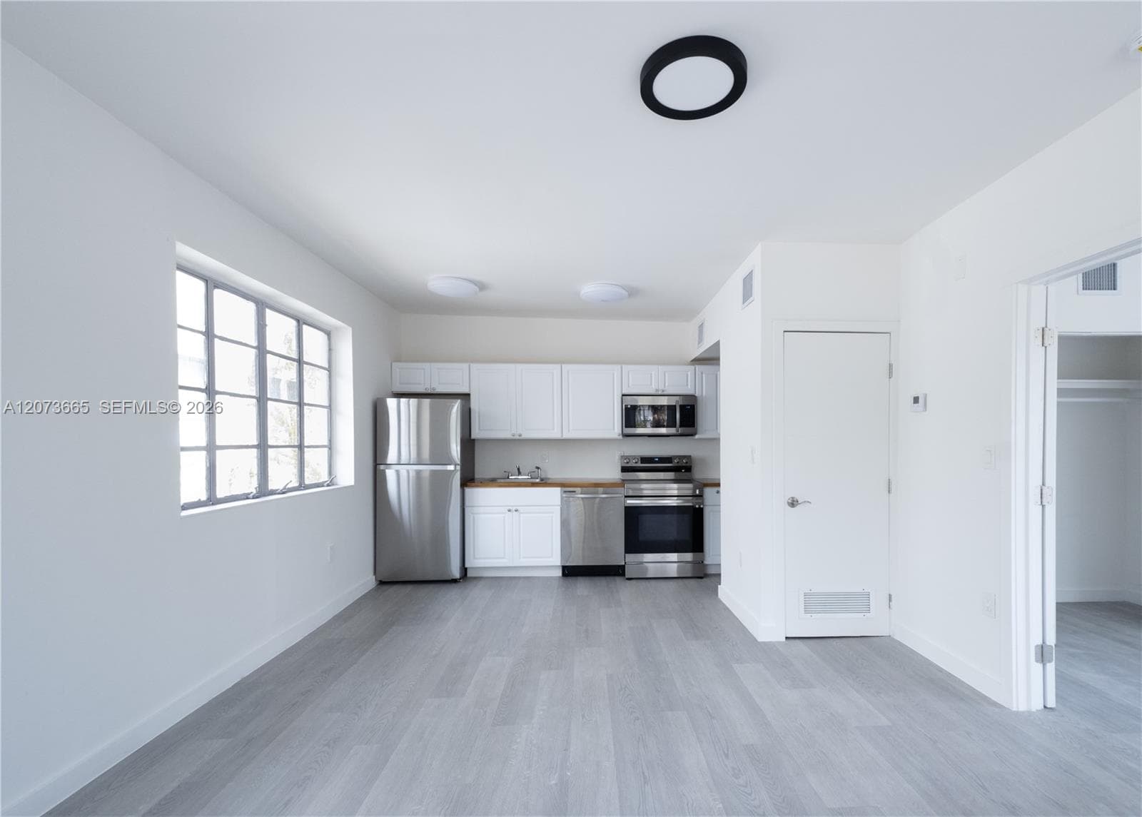 423 NE 71st St # 4, Miami, FL 33138