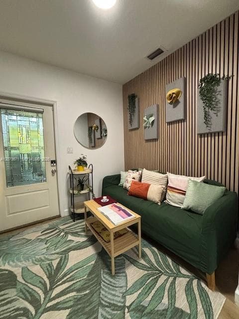 8220 NE 1st Pl # 2B, Miami, FL 33138