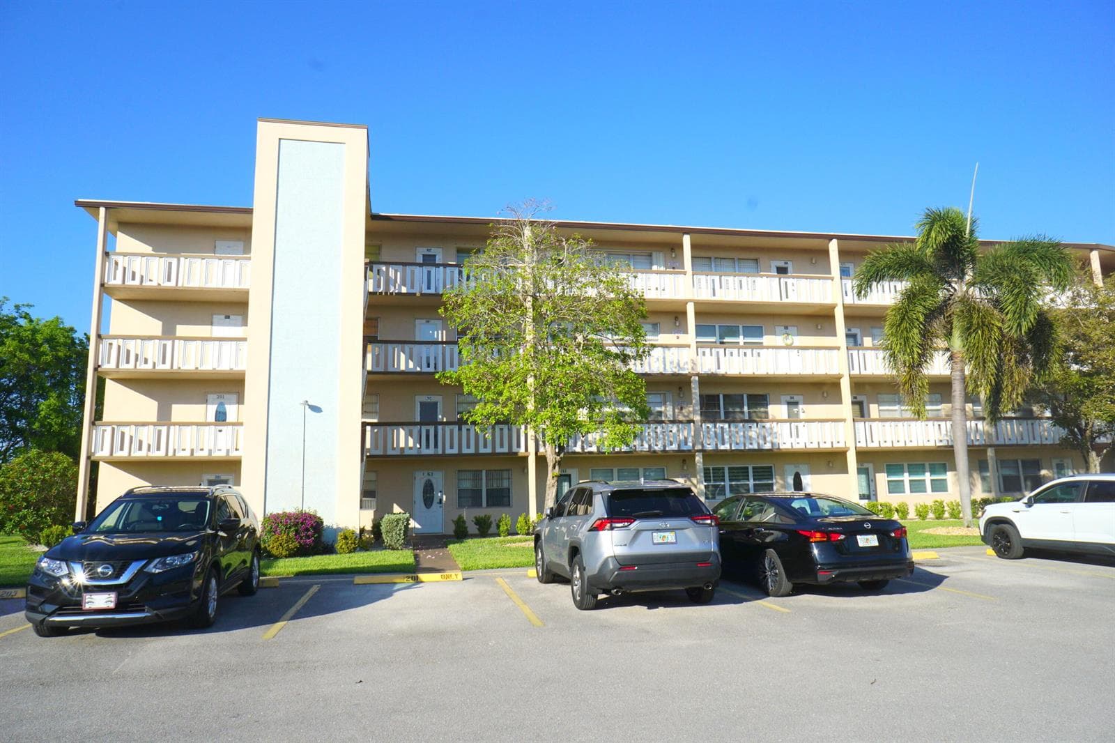 401 Southampton A, West Palm Beach FL 33417