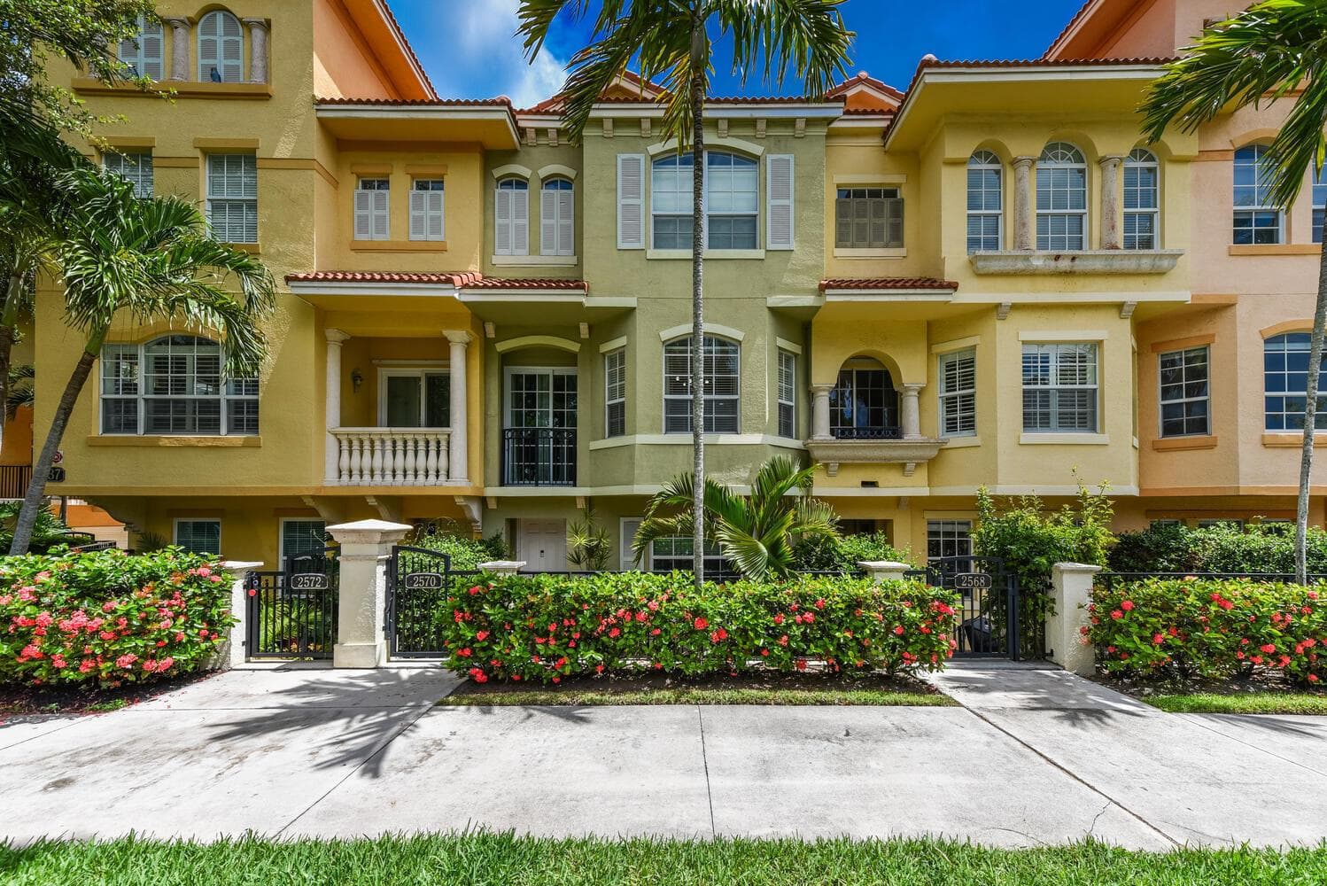 2570 Gardens Parkway, Palm Beach Gardens FL 33410