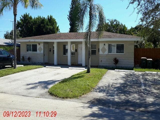 1901 NE 28th Street # 1, Lighthouse Point FL 33064