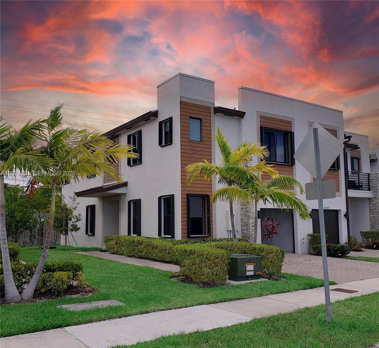 20610 NE 2nd Ct, Miami FL 33179