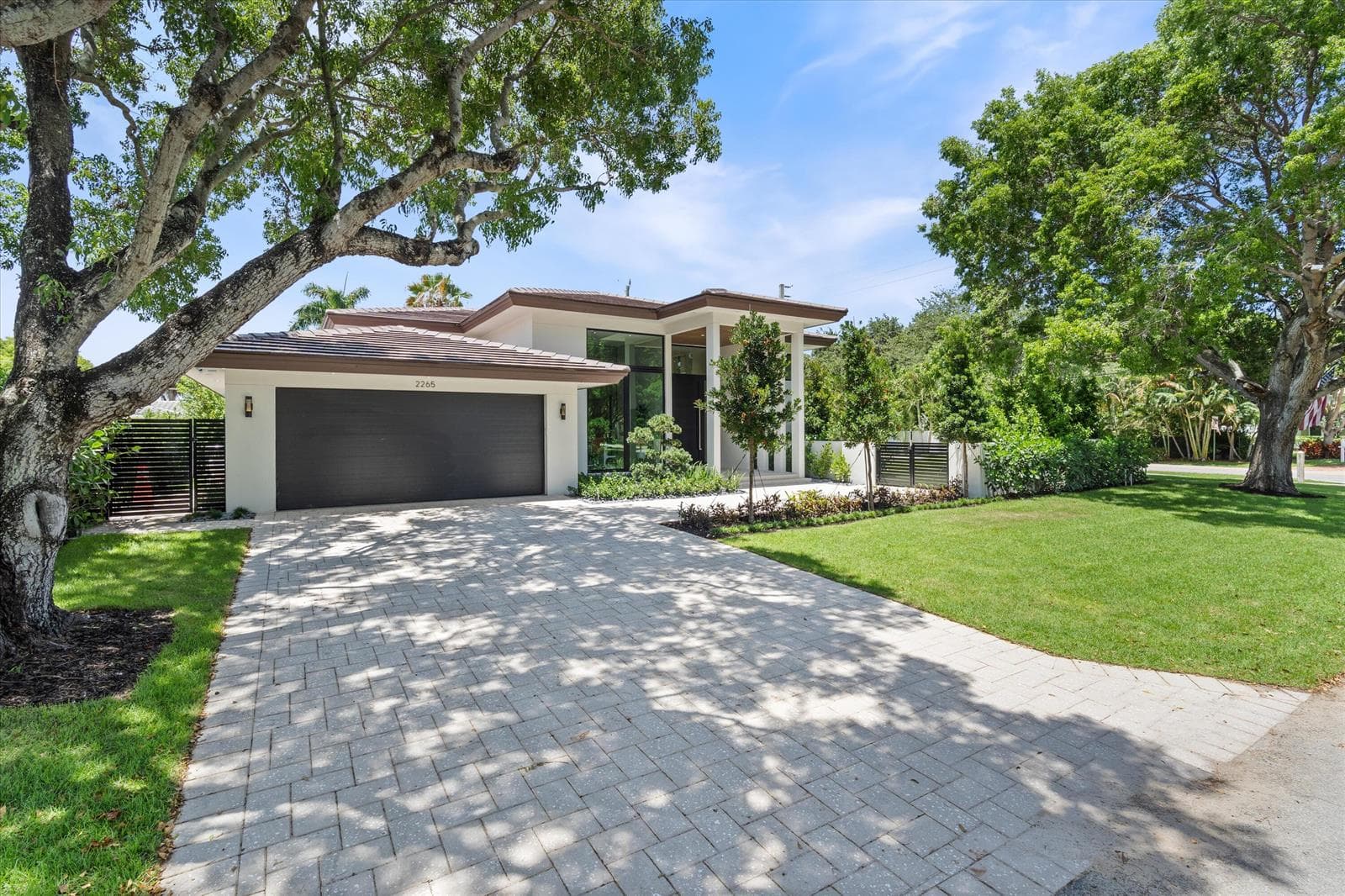 2265 NE 30TH Court, Lighthouse Point FL 33064