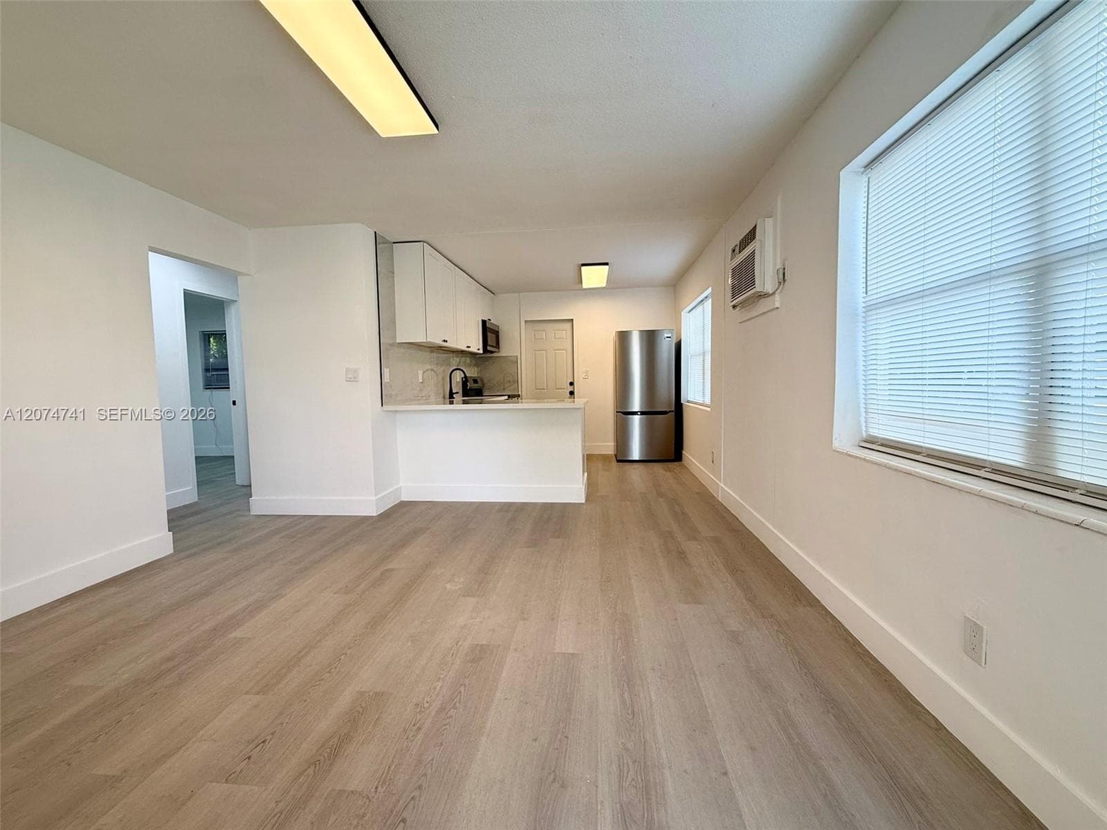 910 SW 2nd Ave # 910, Hallandale Beach FL 33009