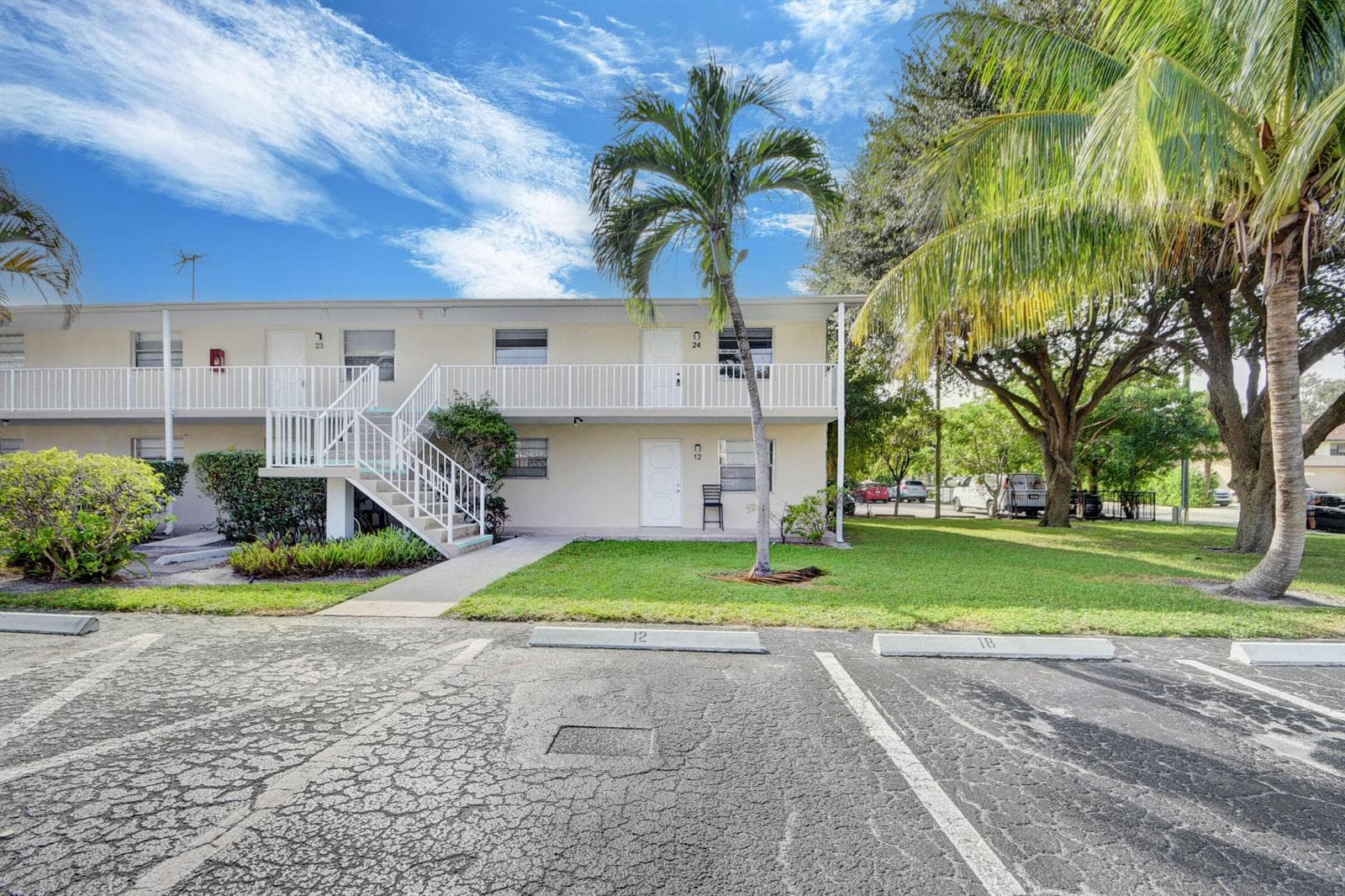 1733 3rd Avenue N # 24, Lake Worth FL 33460