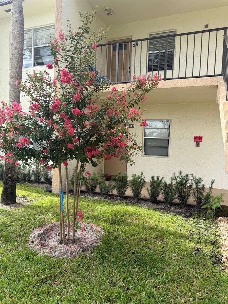 150 Lake Meryl Drive # 247, West Palm Beach FL 33411