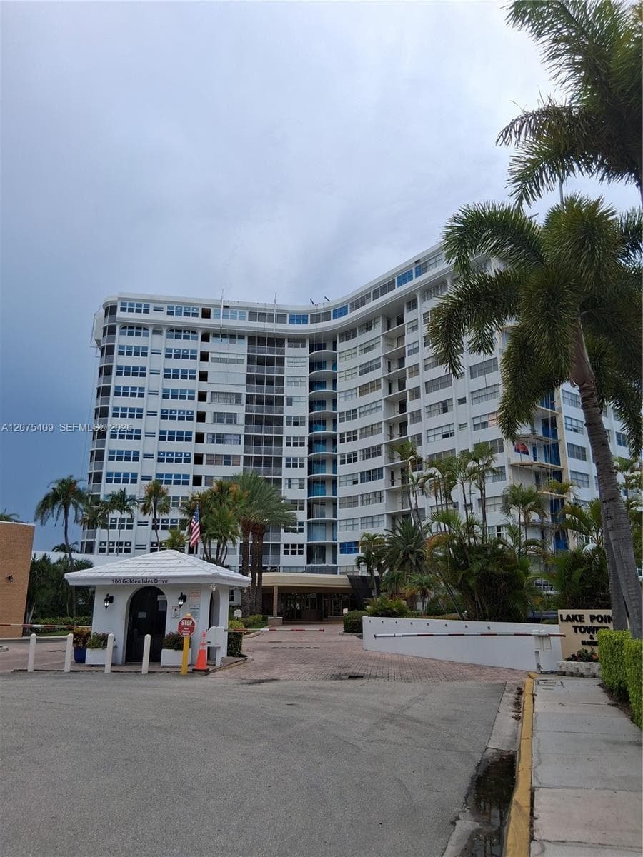 100 Golden Isles Dr # 206, Hallandale Beach FL 33009