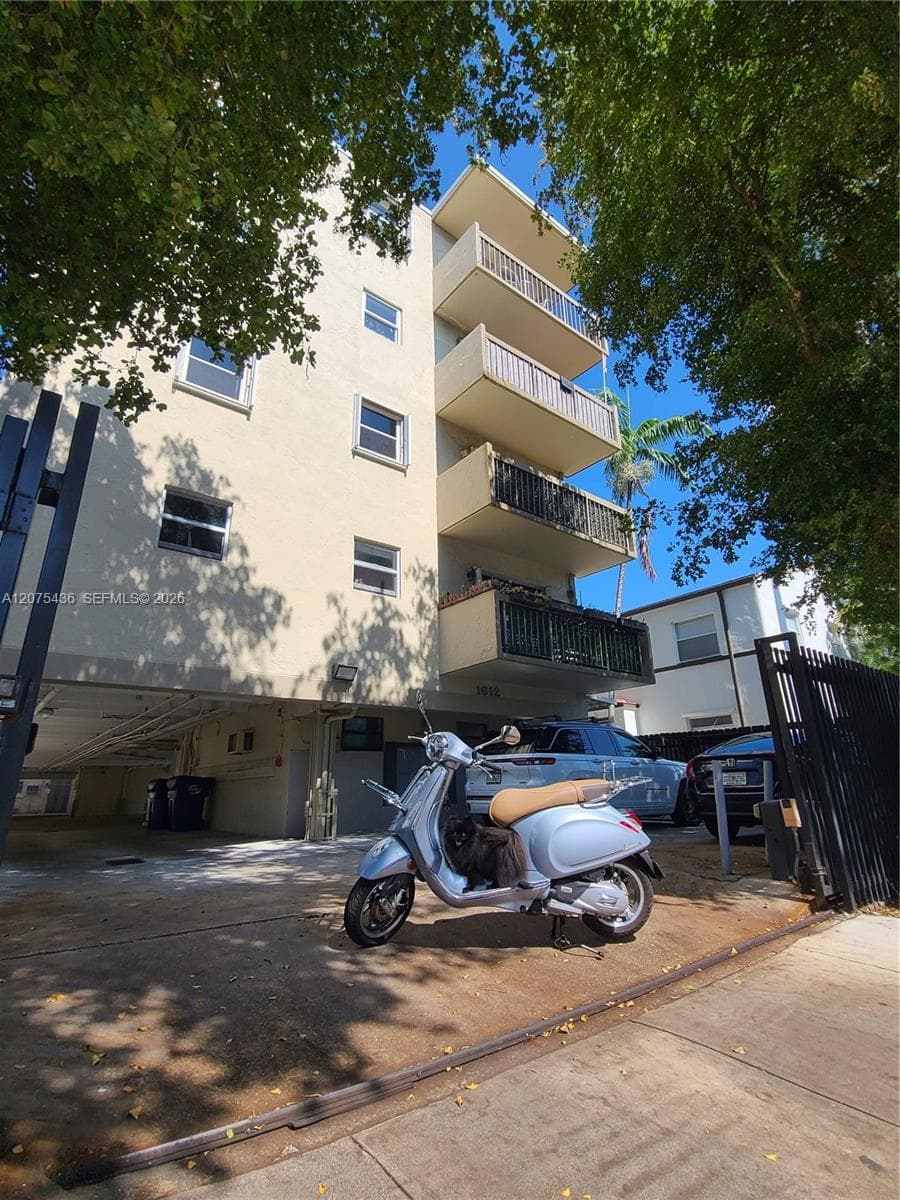 1612 Jefferson Ave # 303, Miami Beach, FL 33139