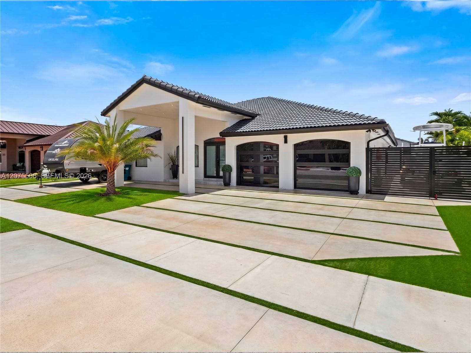 3209 SW 142nd Pl, Miami FL 33175