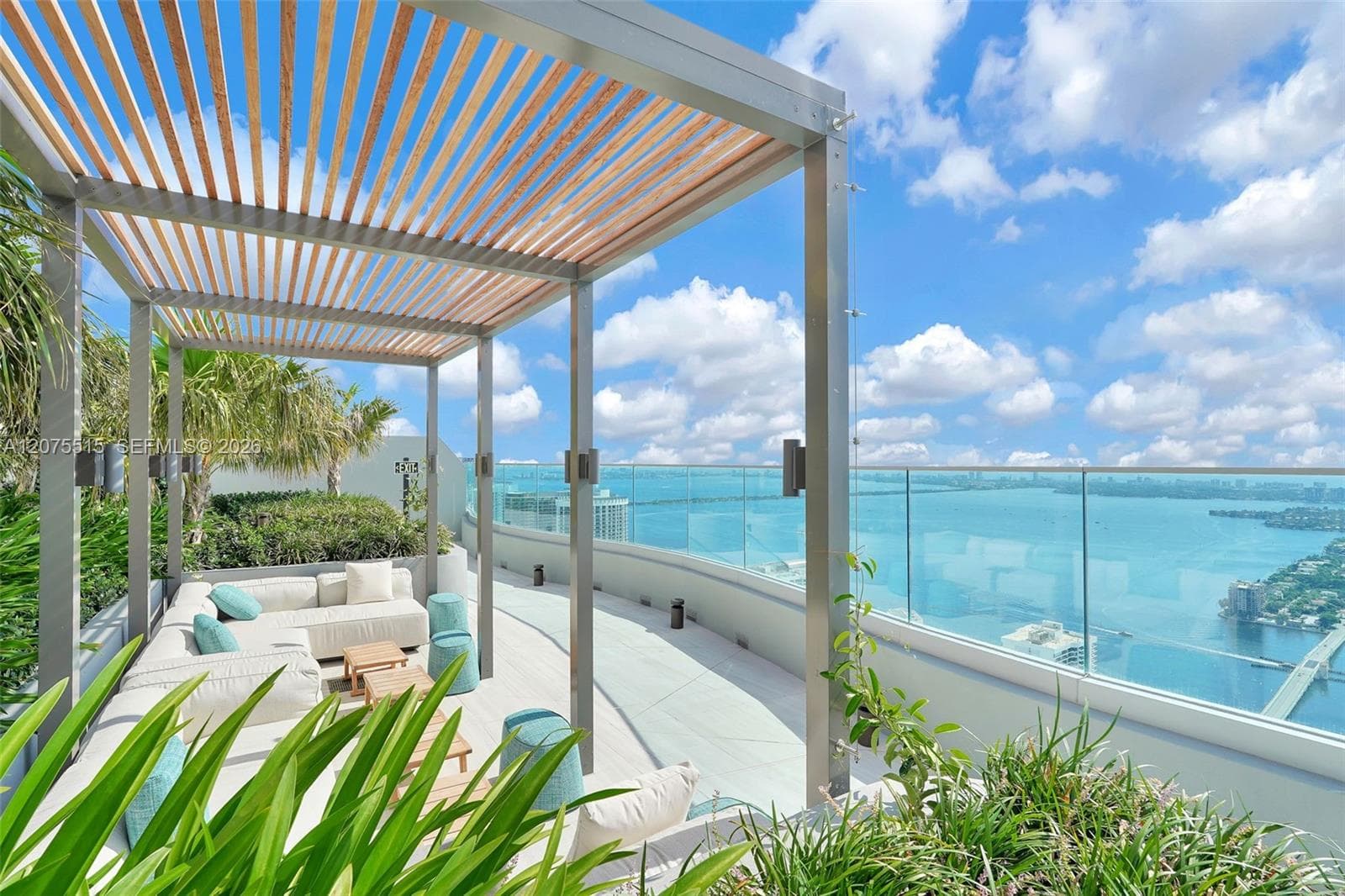 1400 Biscayne Blvd # 1706, Miami FL 33132
