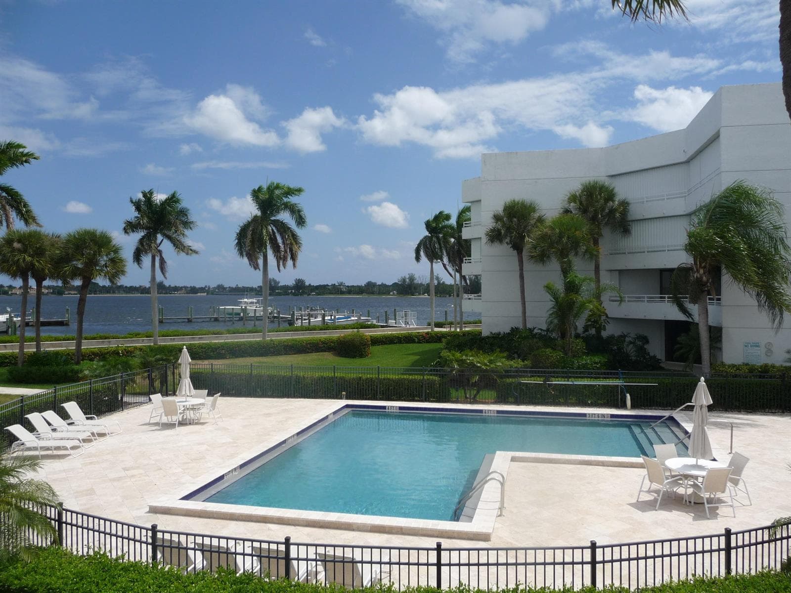 3701 S Flagler Drive # A204, West Palm Beach FL 33405