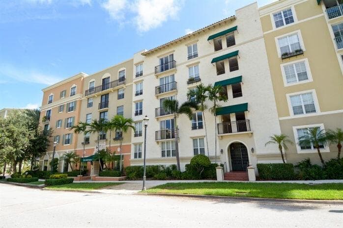 720 S Sapodilla Avenue Unit 501, West Palm Beach FL 33401