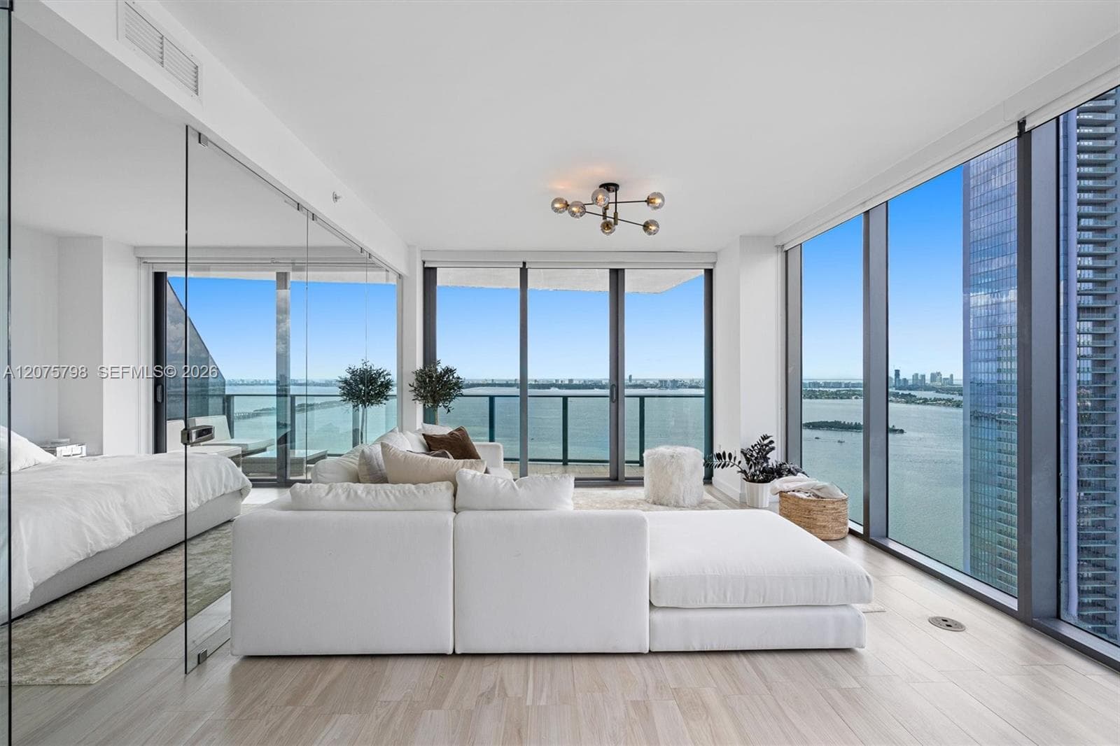 460 NE 28th St # 3508, Miami FL 33137