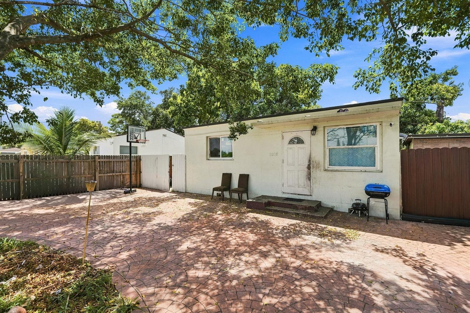 1010 Burlington Street, Opa-Locka FL 33054