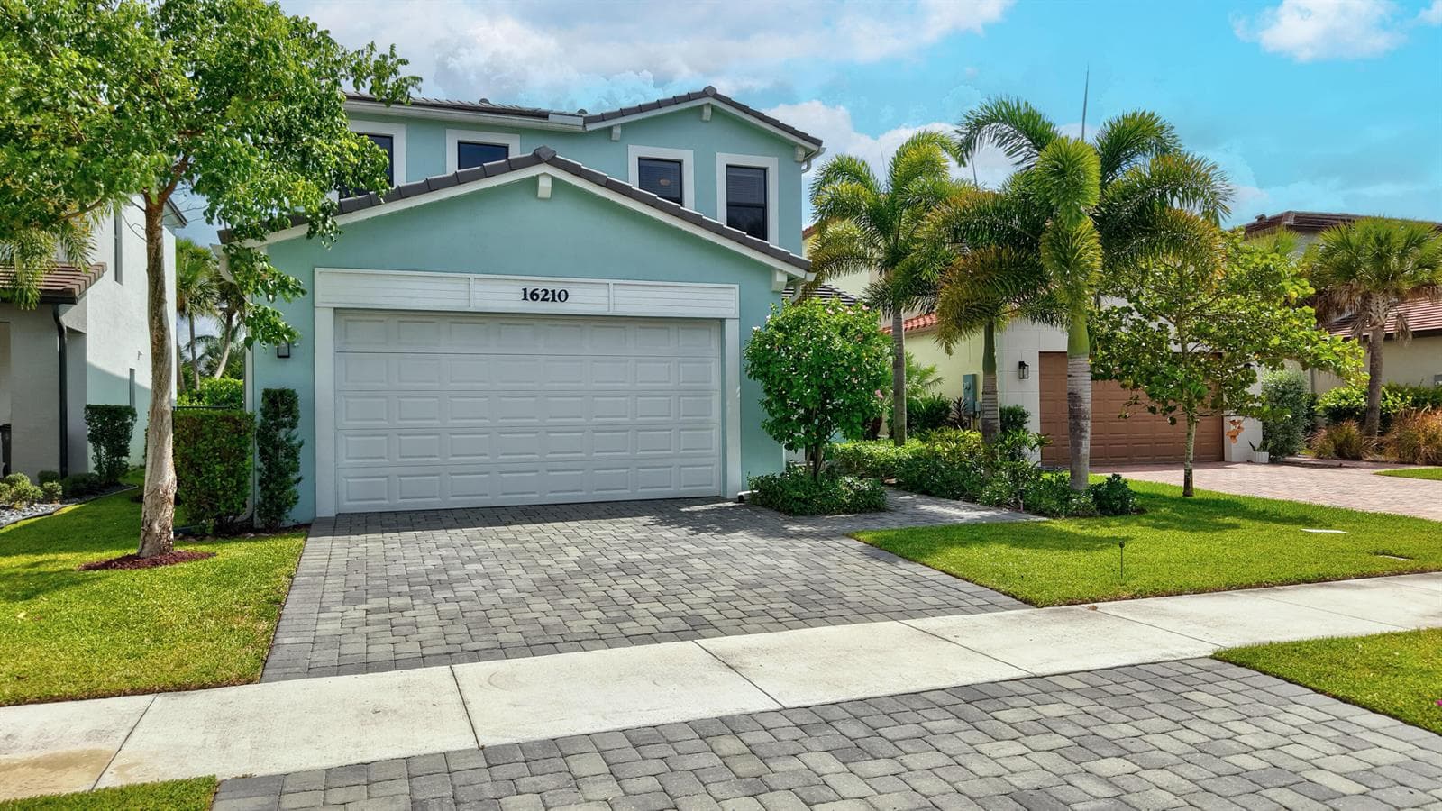 16210 Sandy Shore Drive, Westlake FL 33470