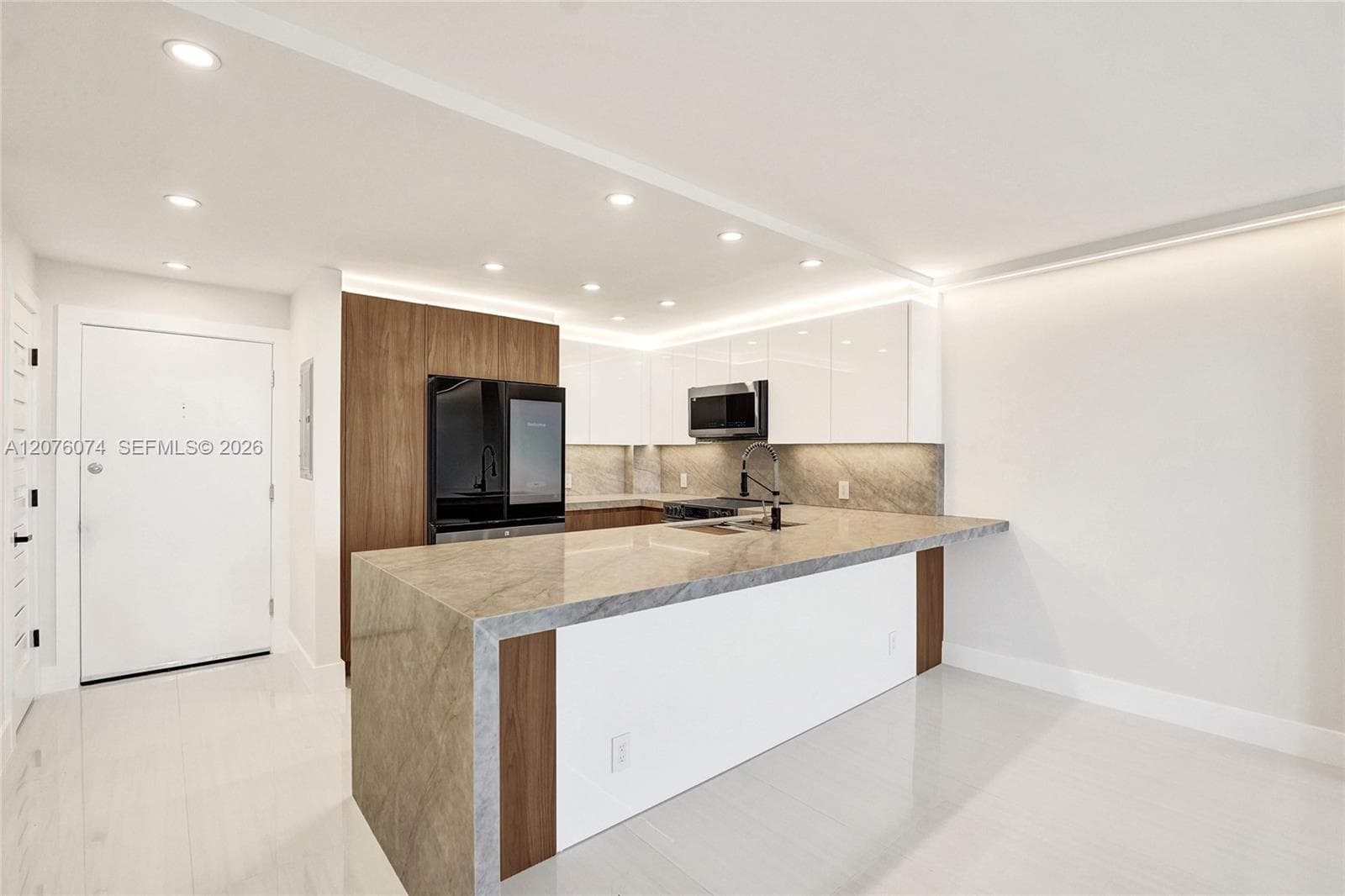 1400 S Ocean Dr # 1205, Hollywood, FL 33019