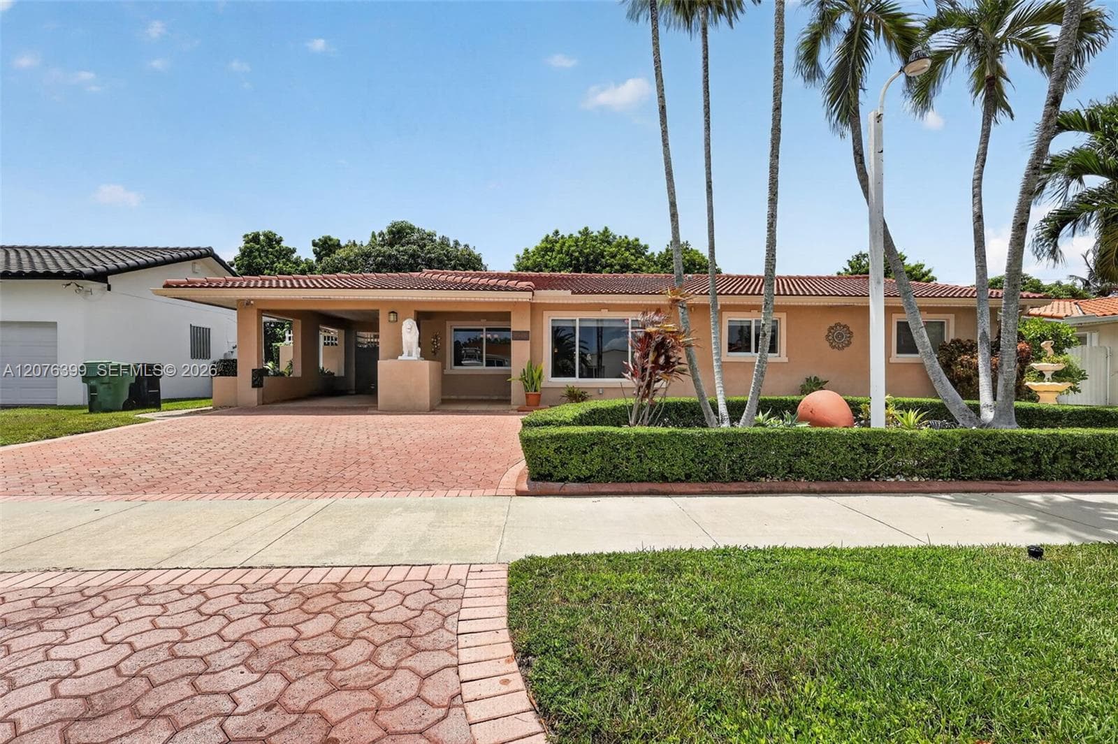 8936 SW 11th St, Miami, FL 33174