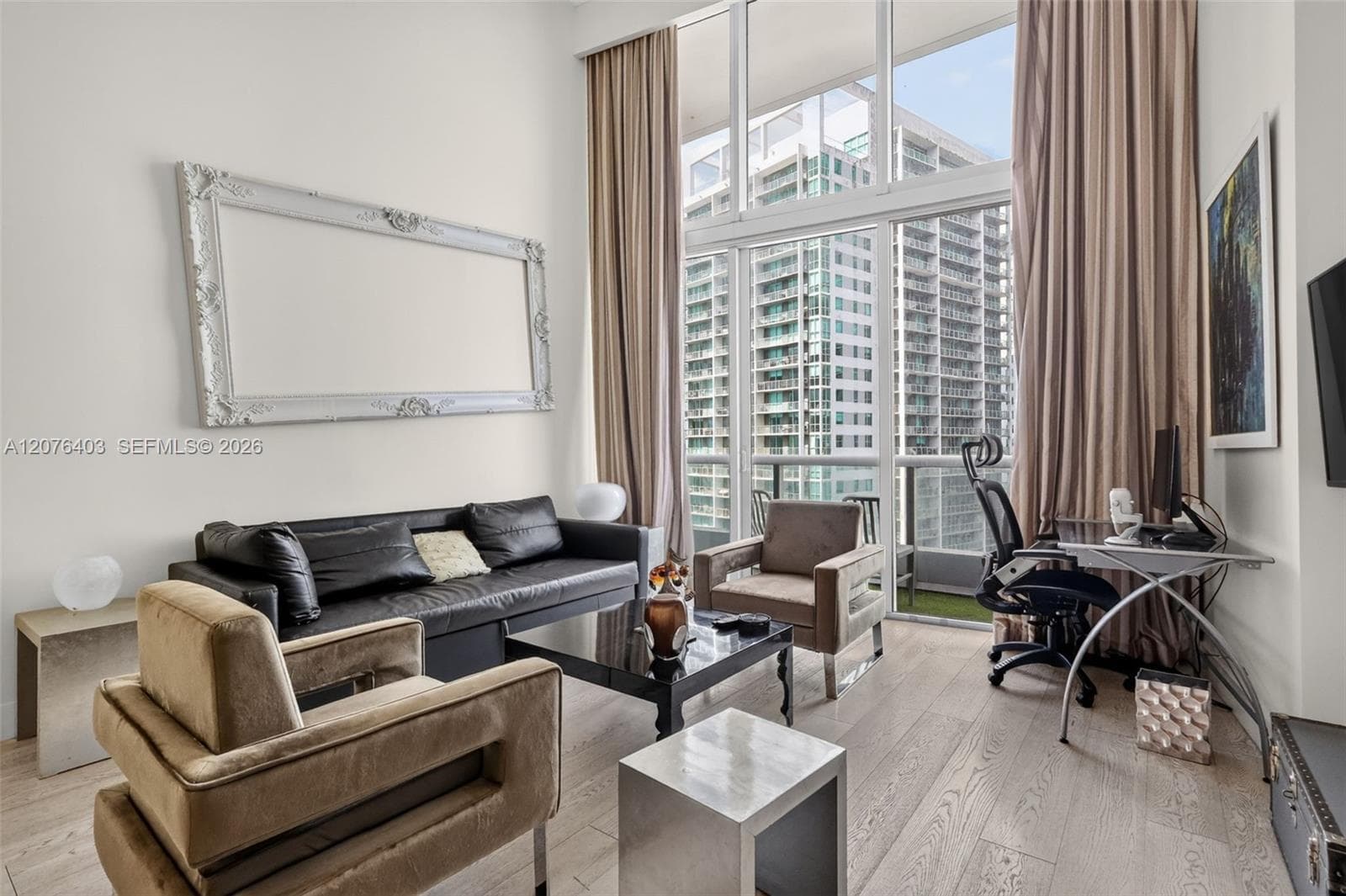 485 Brickell Ave # 2807, Miami, FL 33131