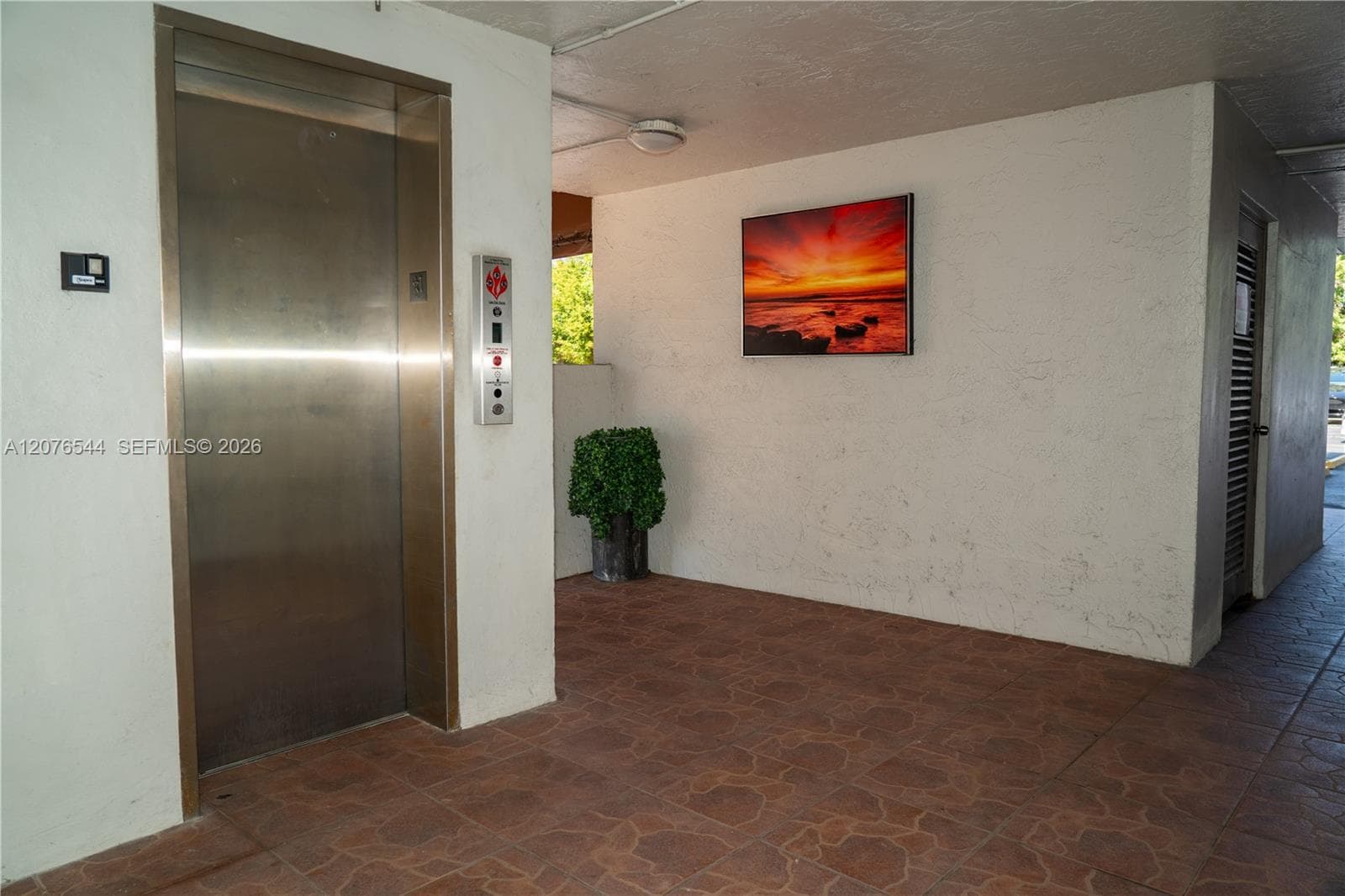 854 NW 87th Ave # 405, Miami, FL 33172