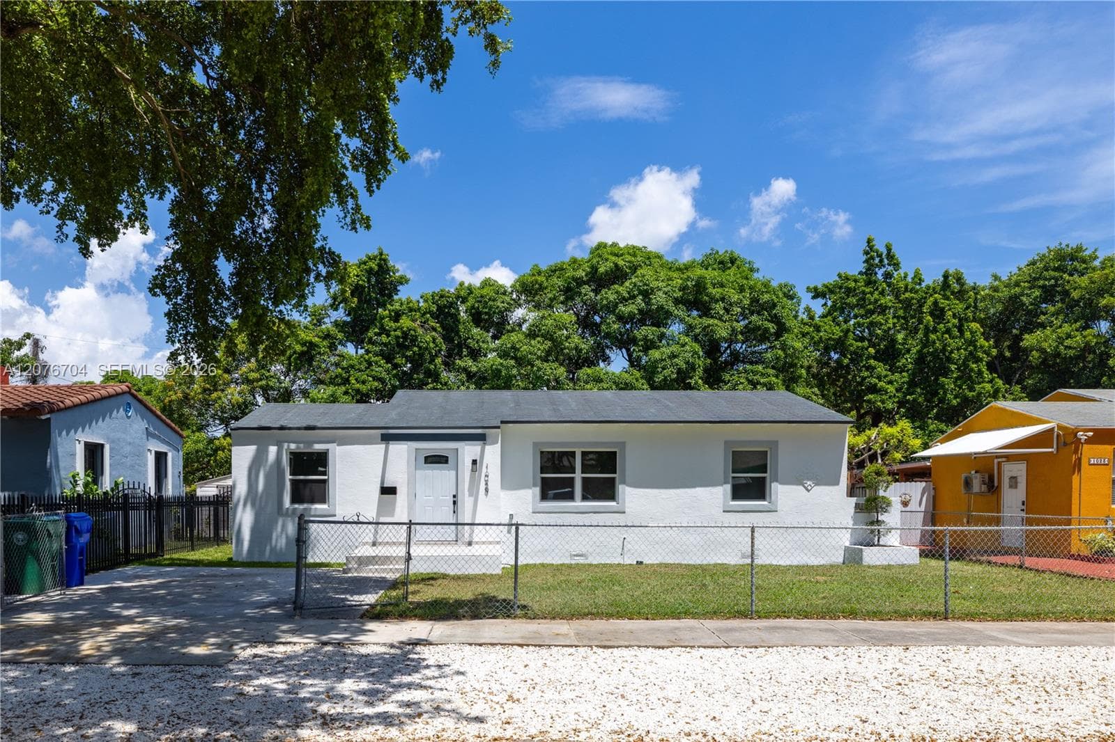 1029 NW 42nd St, Miami, FL 33127
