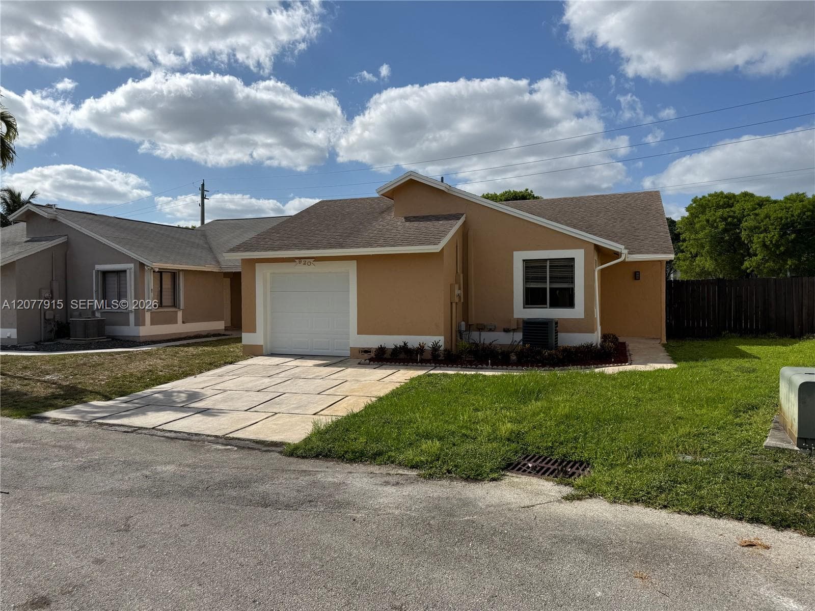 920 SW 111th Ave # 1, Pembroke Pines, FL 33025
