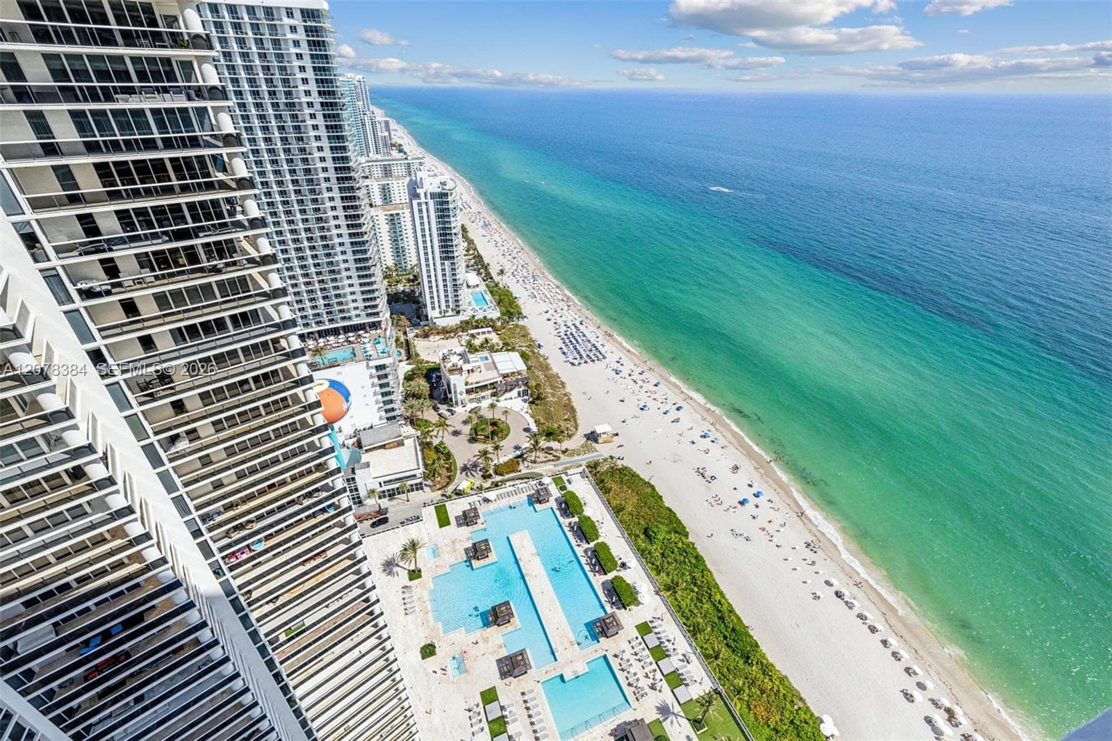 1830 S OCEAN DR # 4210, Hallandale Beach, FL 33009