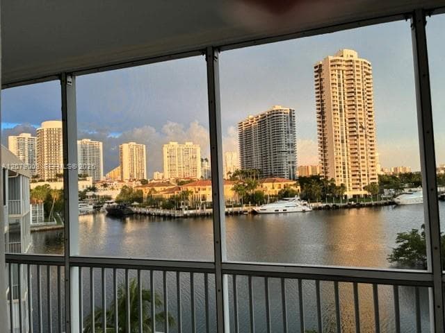 2980 E Point East Dr # D608, Aventura, FL 33160