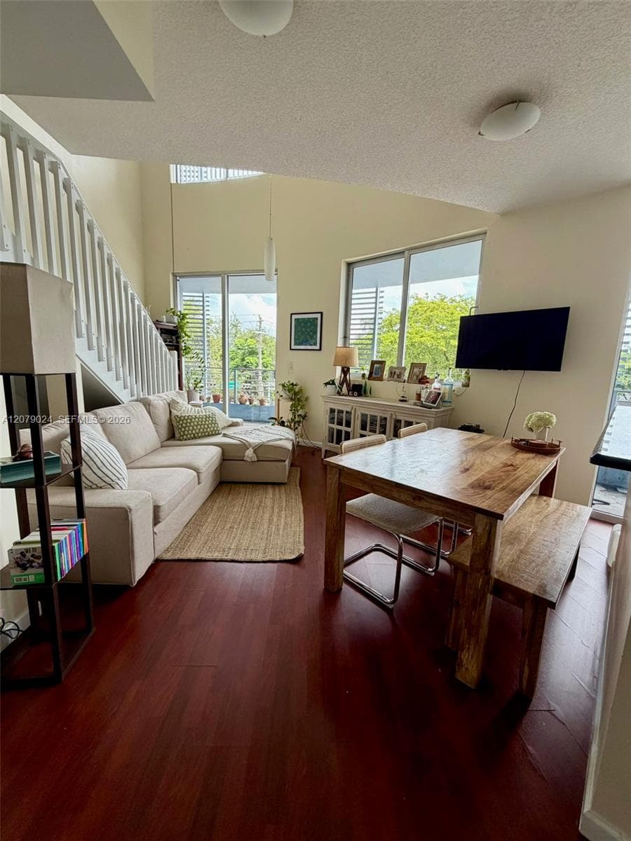 3339 Virginia St # 320, Miami, FL 33133