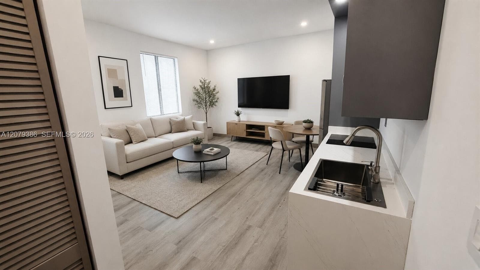 768 NW 2nd St # 5, Miami, FL 33128