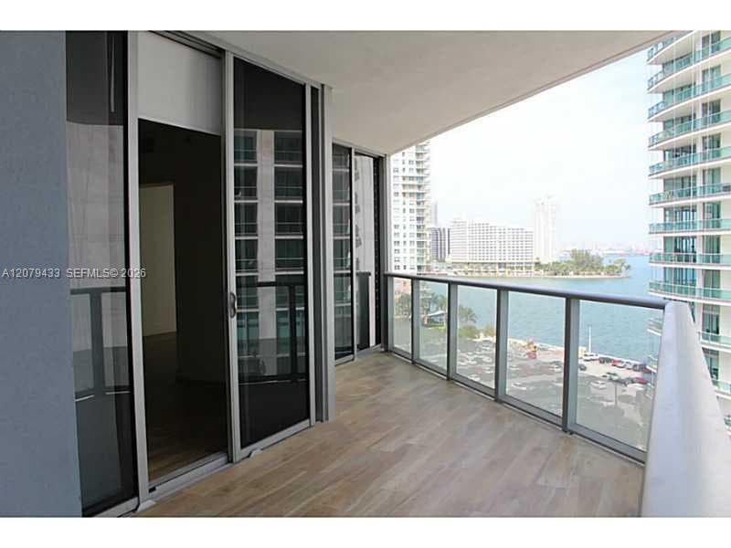 1300 Brickell Bay Dr # 1008, Miami, FL 33131