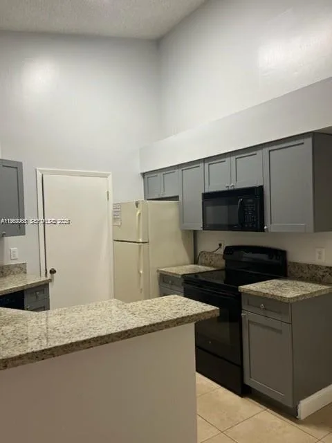 9999 Summerbreeze Dr # 1009, Sunrise, FL 33322