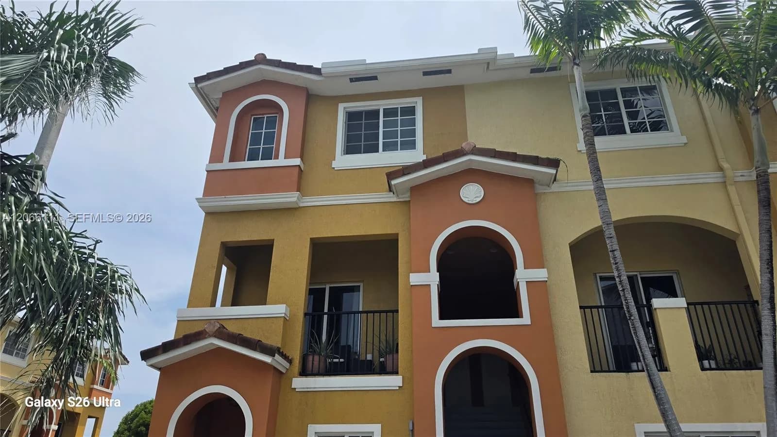 141 NW 2nd Ave # 2, Hallandale Beach, FL 33009