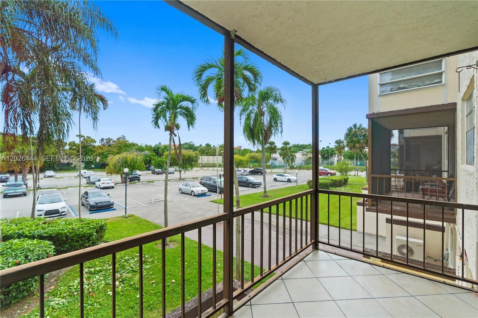 7100 NW 17th St # 219, Plantation FL 33313