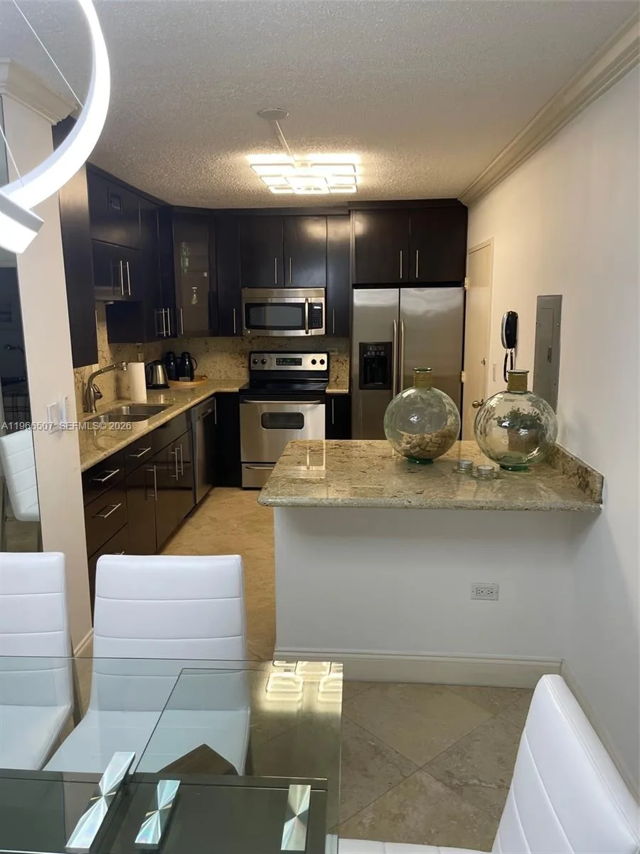 5555 Collins Ave # 7Z, Miami Beach, FL 33140