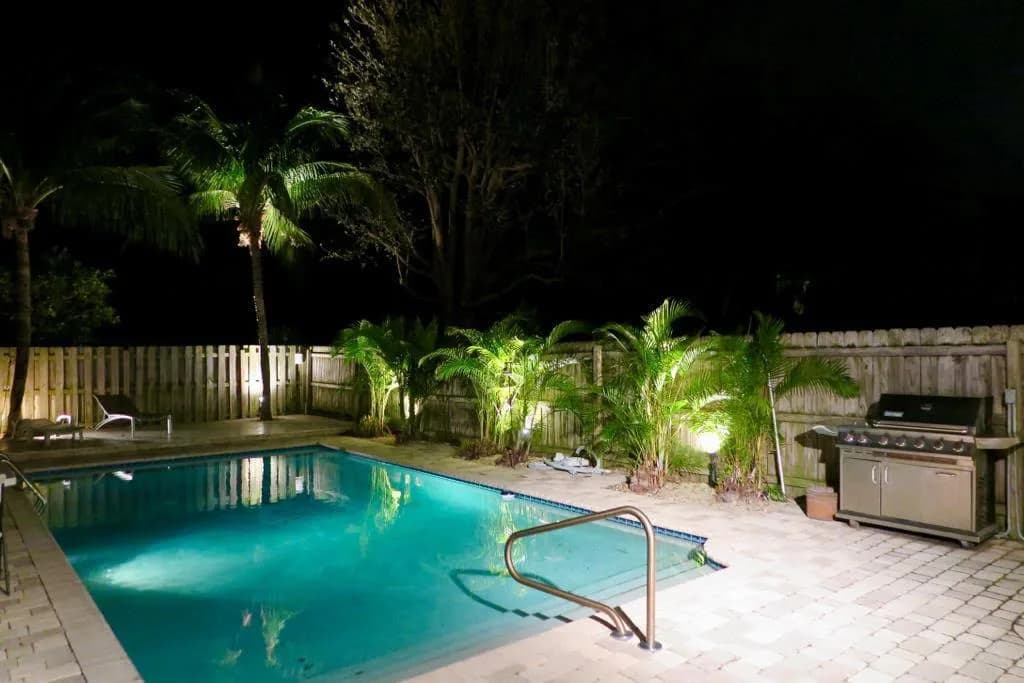 619 NE 7th Avenue, Delray Beach FL 33483