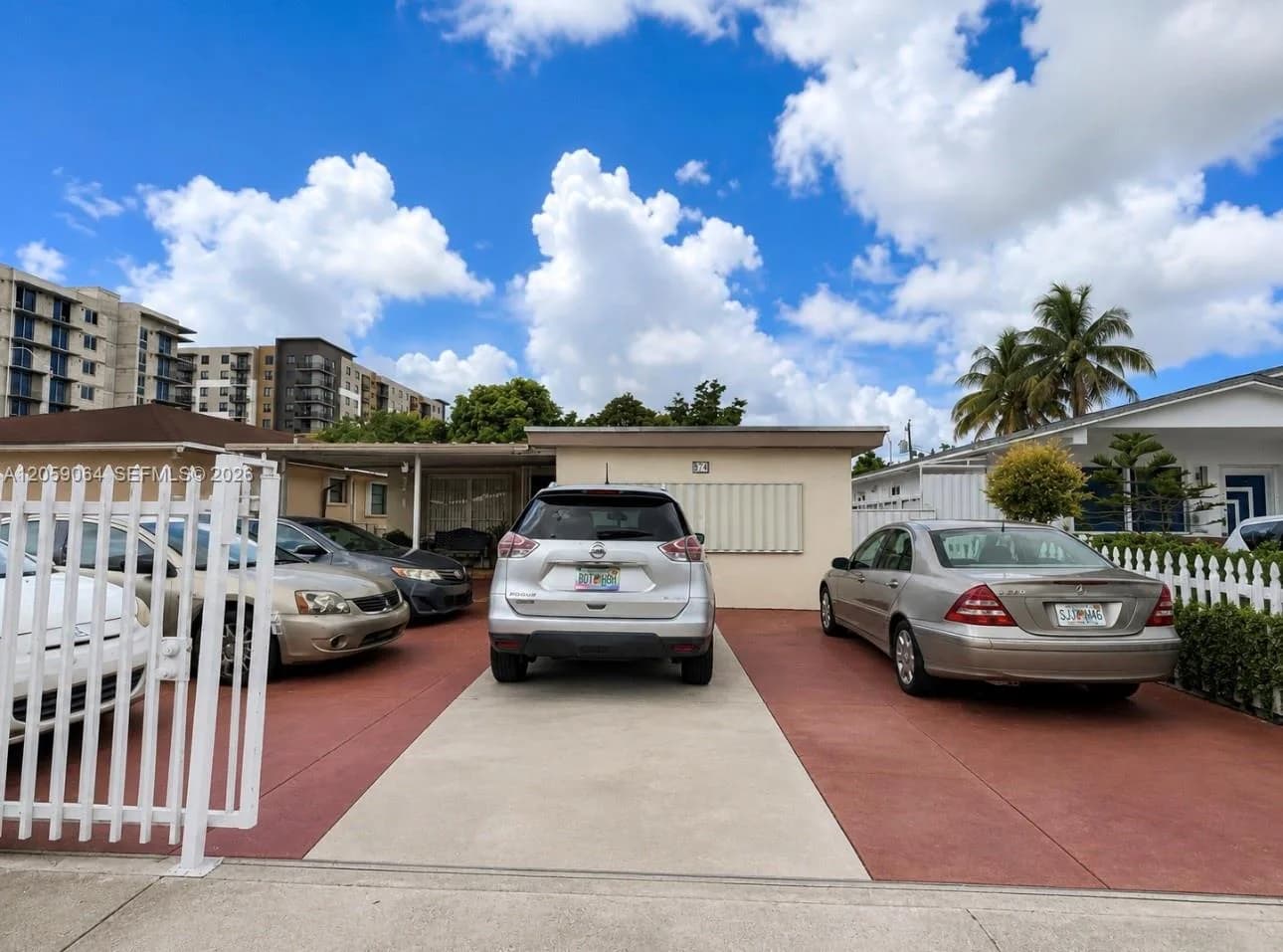 874 E 27th St, Hialeah FL 33013